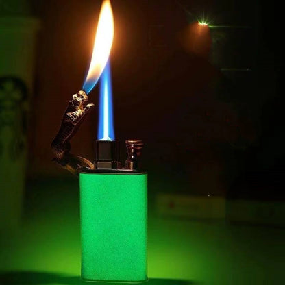 Animal detailed designed double-flamed lighters